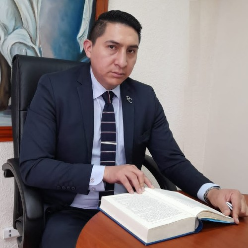 Ab. Paul Carrión